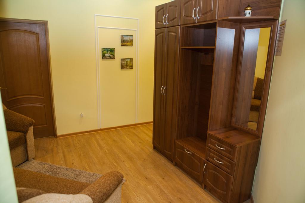 Apartment In 2 Min From Poznyaky Metro Station Kiev Luaran gambar